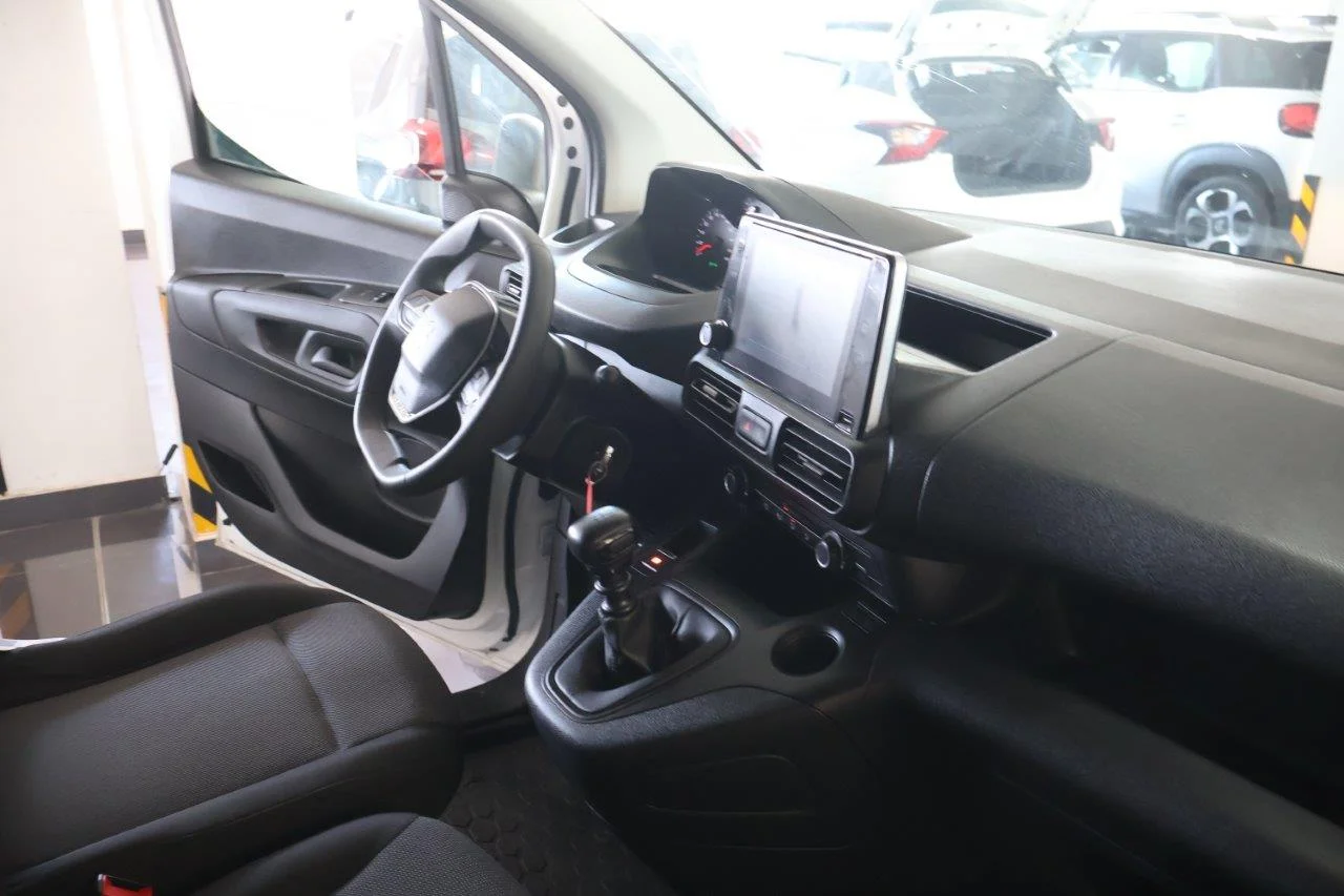 Peugeot Partner - View model 30