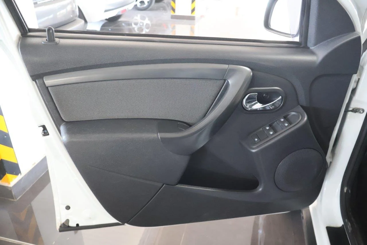 Dacia Duster - View model 23