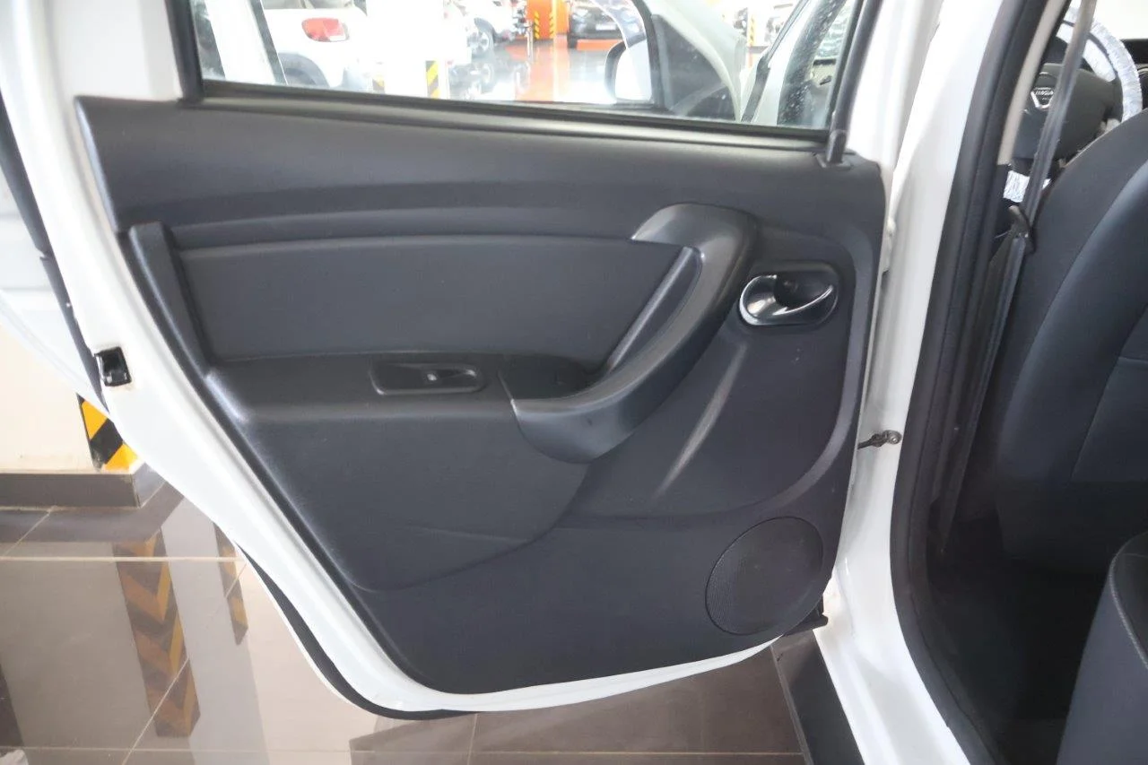 Dacia Duster - View model 28