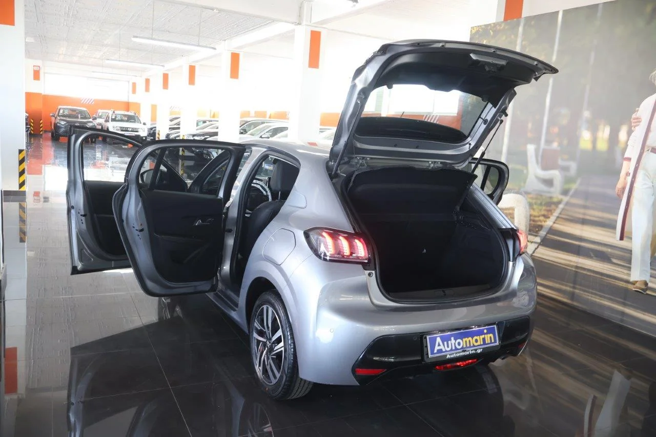 Peugeot 208 - View model 7