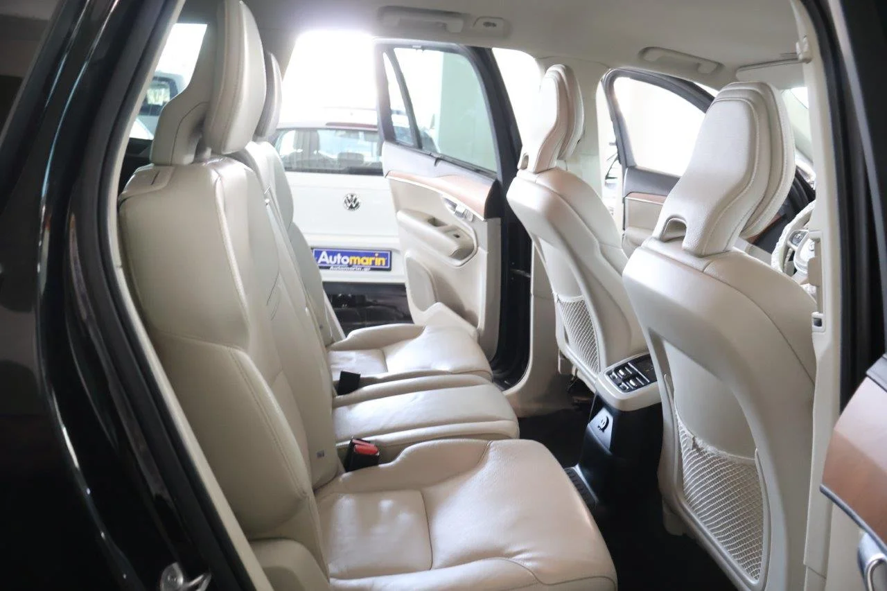 Volvo XC 90 - View model 33