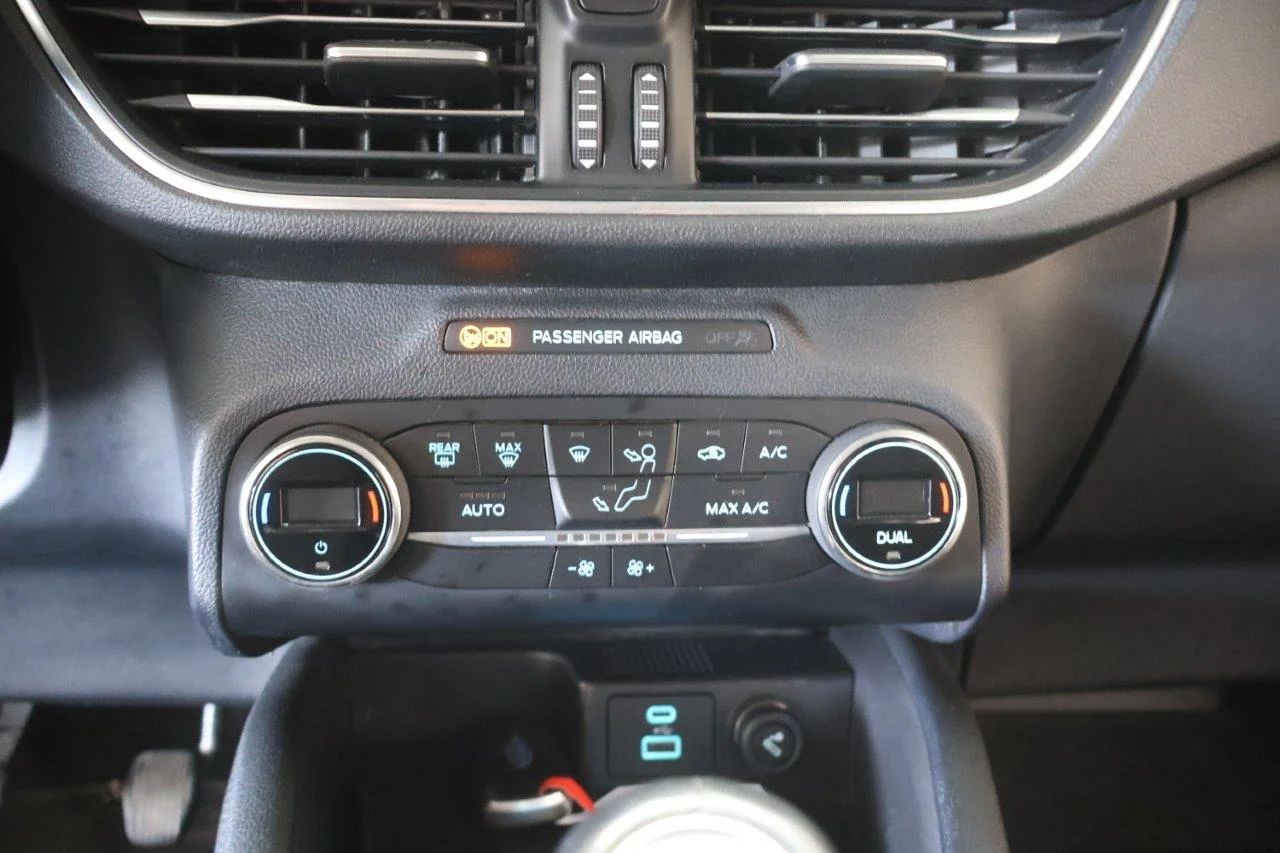 Ford Kuga - View model 20