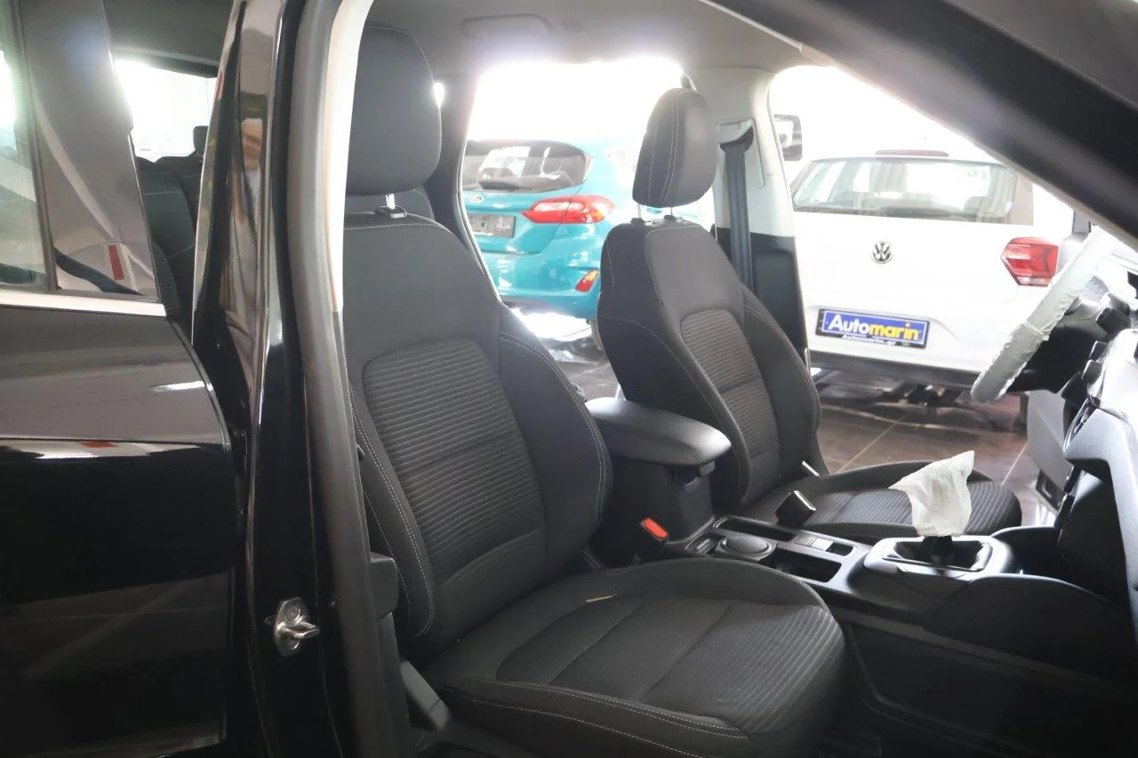 Ford Kuga - View model 32