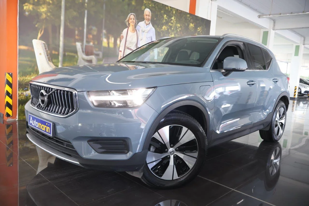 View 1 - Volvo XC40 - 2021