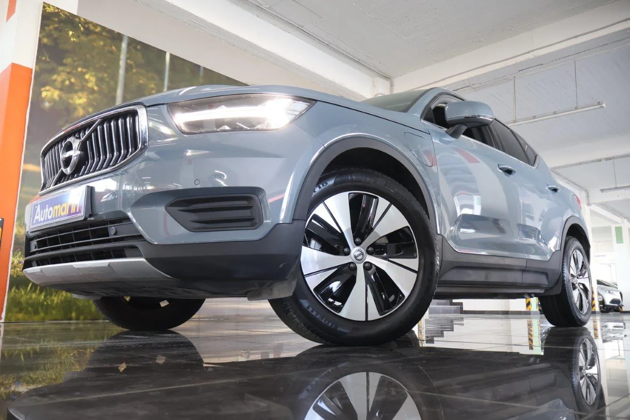 View 2 - Volvo XC40 - 2021
