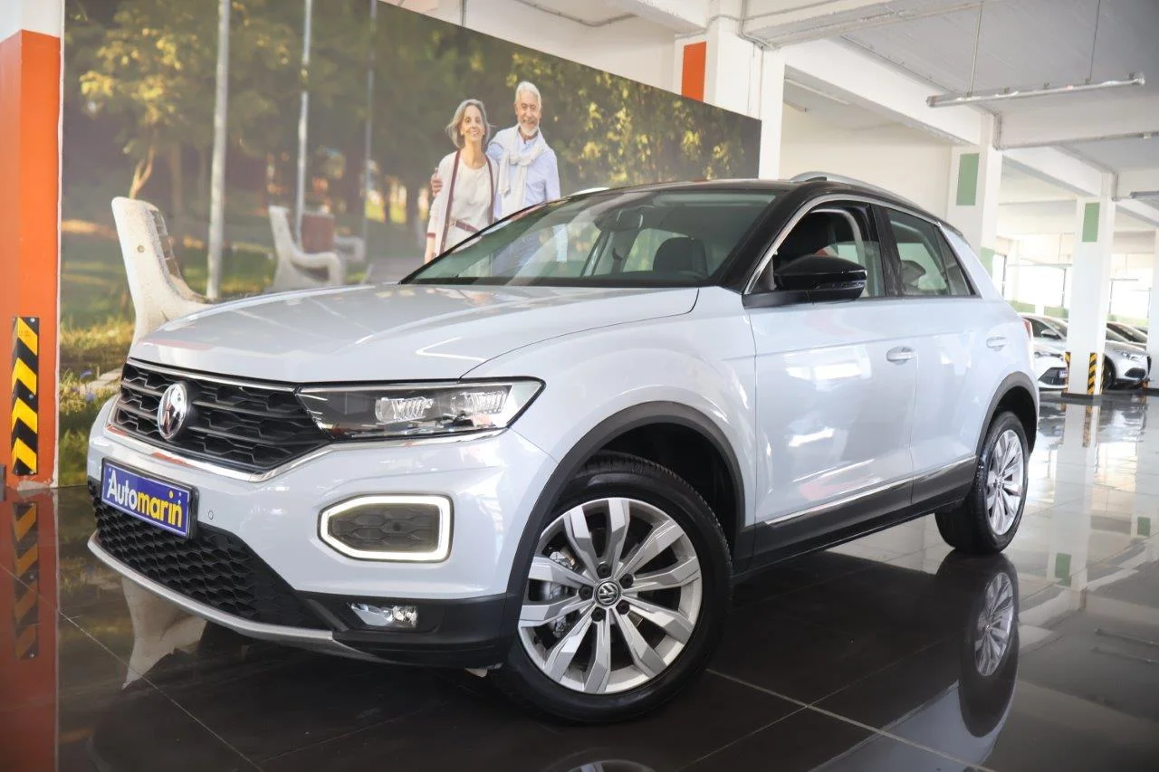 View 1 - Volkswagen T-Roc - 2020