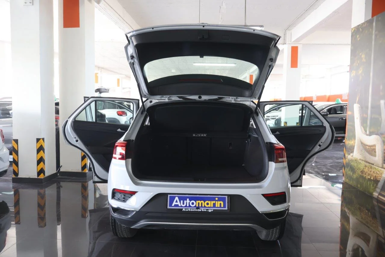 Volkswagen T-Roc - View model 8