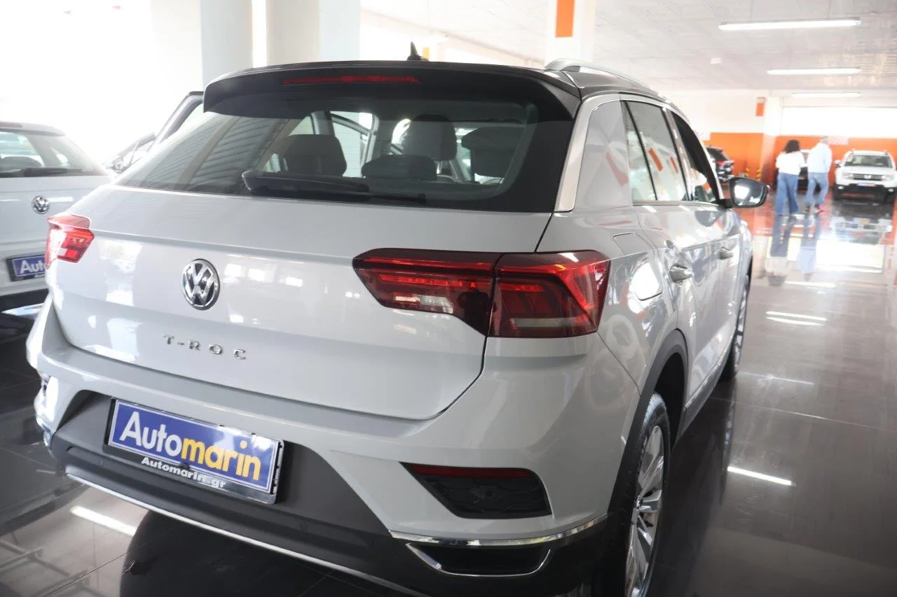 Volkswagen T-Roc - View model 10