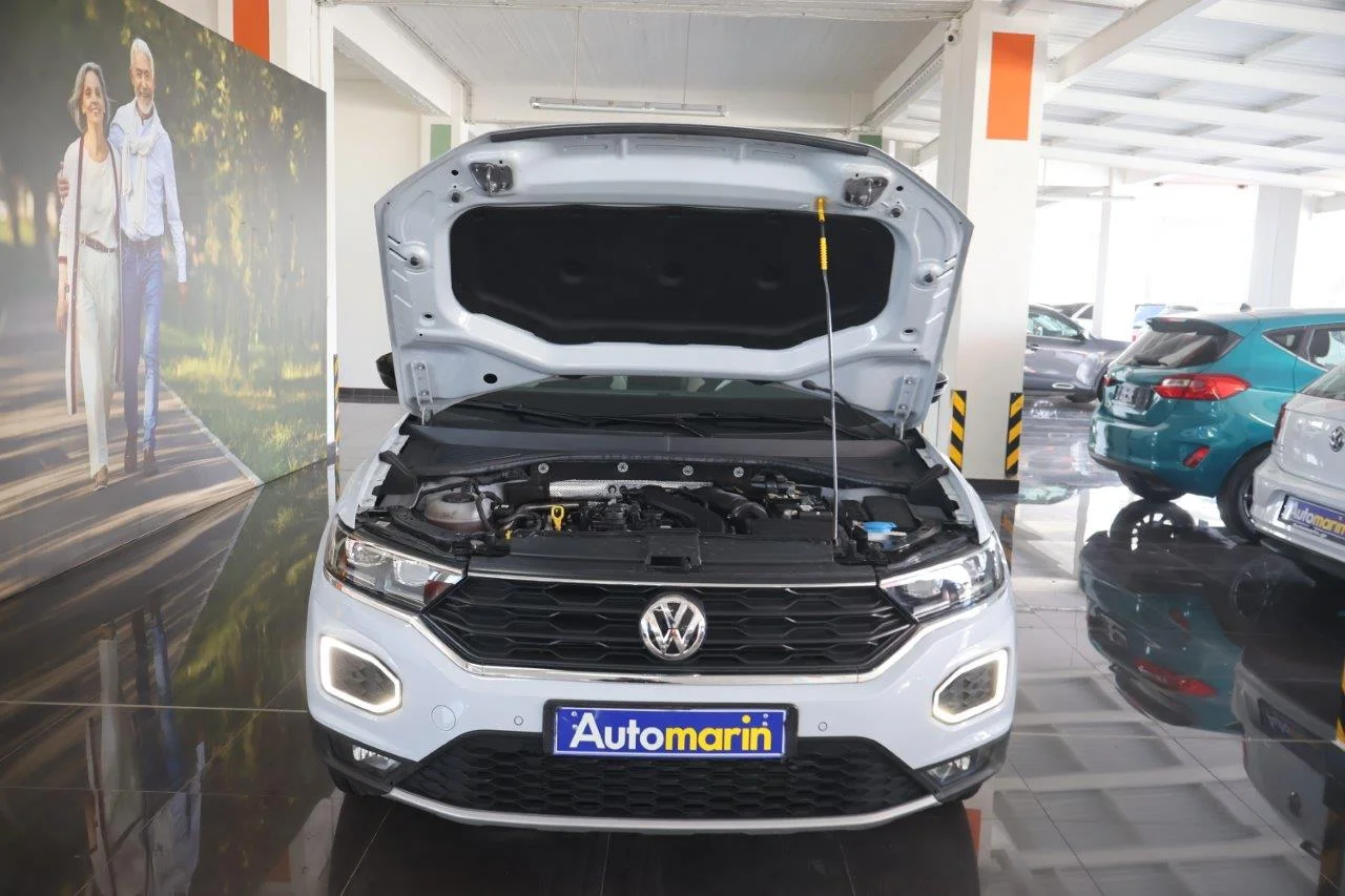 Volkswagen T-Roc - View model 18