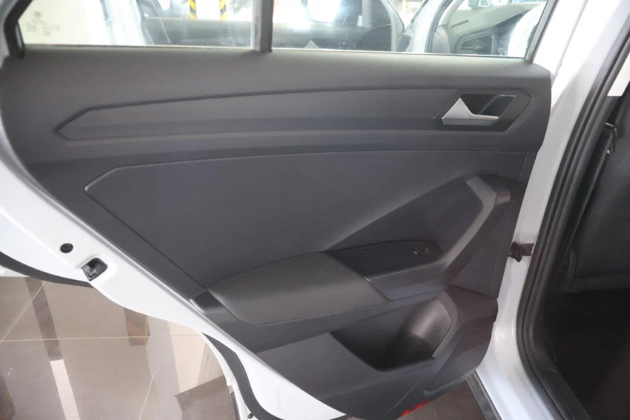 Volkswagen T-Roc - View model 30