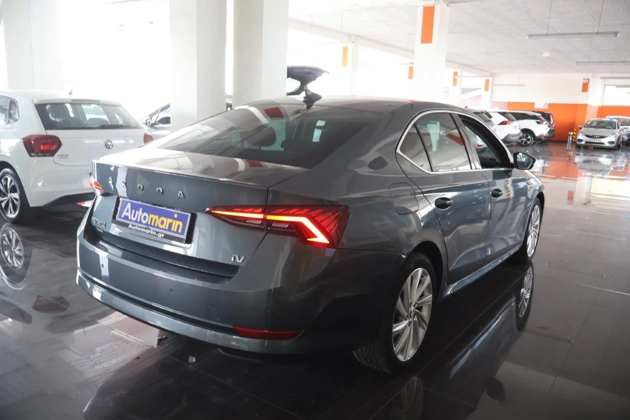 View 5 - Skoda Octavia - 2021