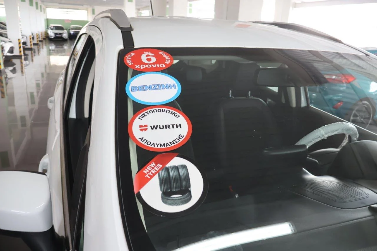 Ford EcoSport - View model 15