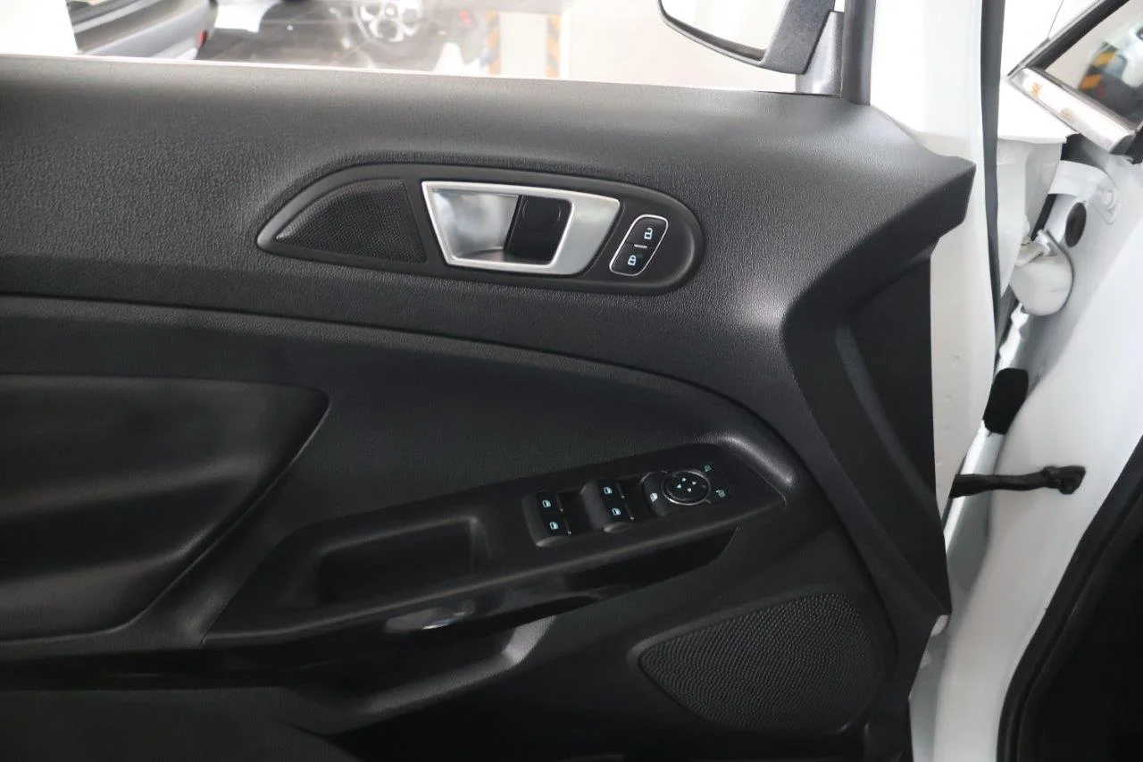 Ford EcoSport - View model 23