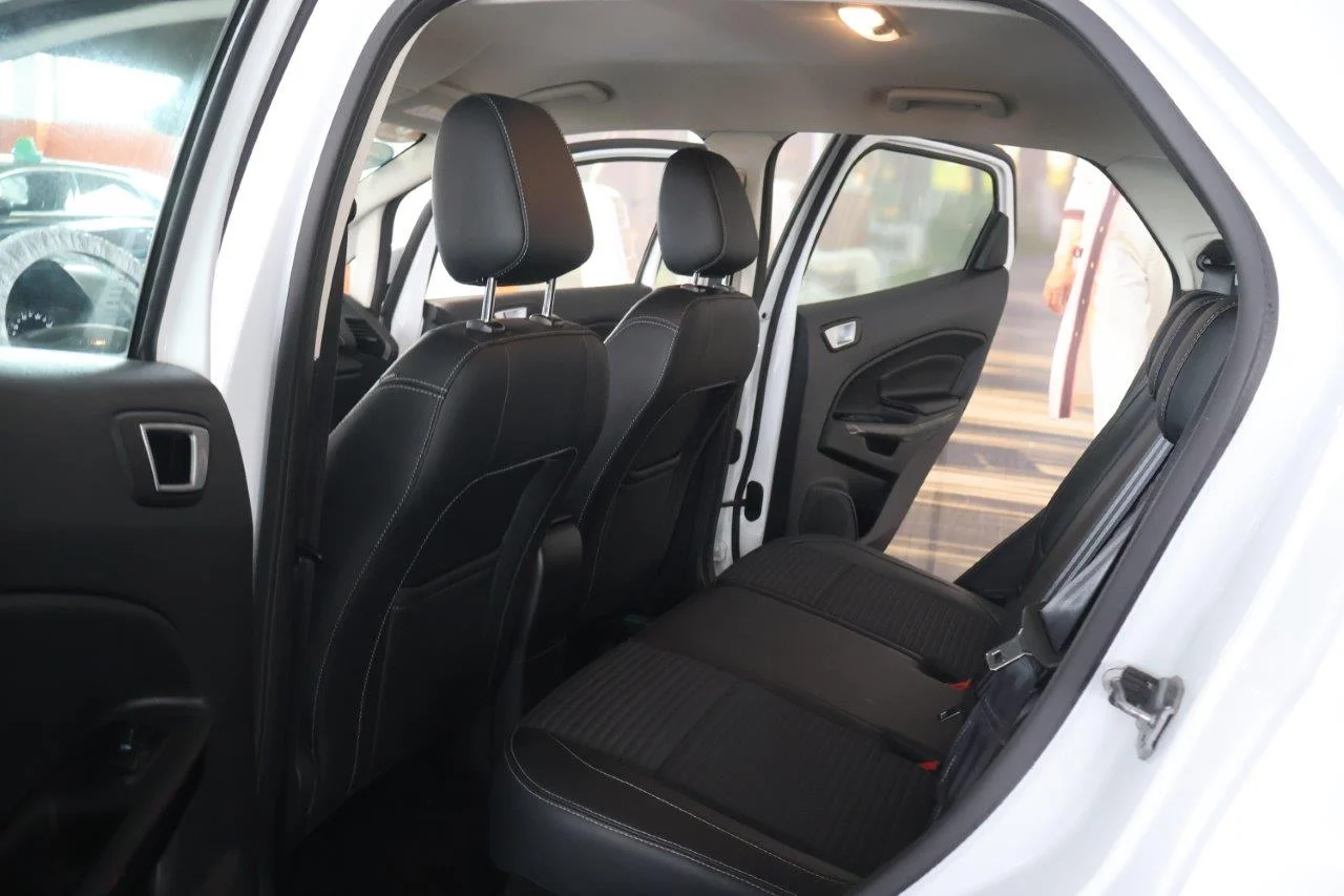 Ford EcoSport - View model 25