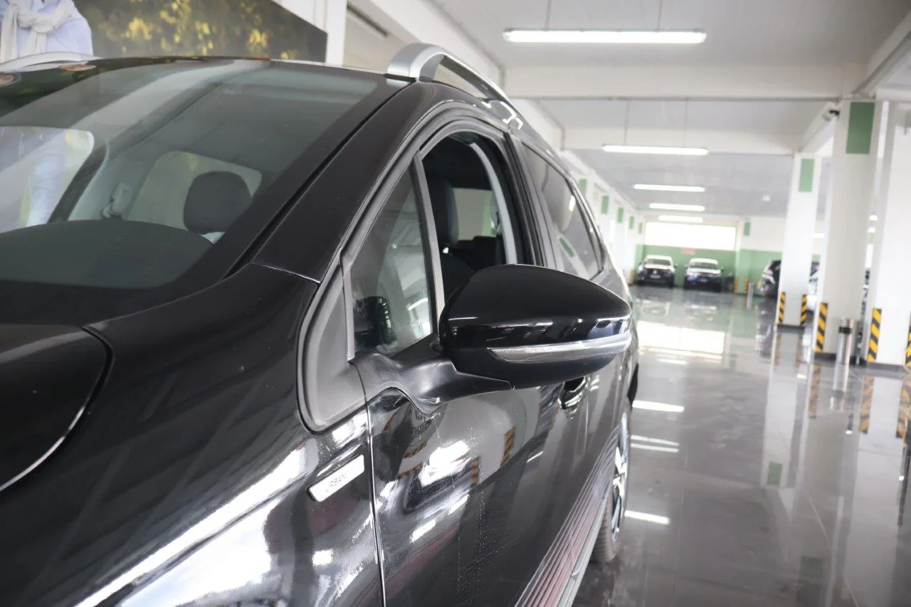 Peugeot 2008 - View model 14