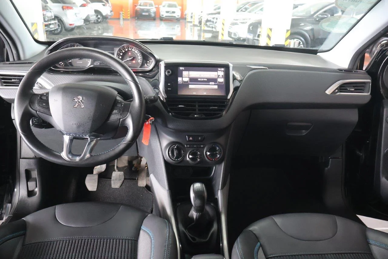 Peugeot 2008 - View model 20