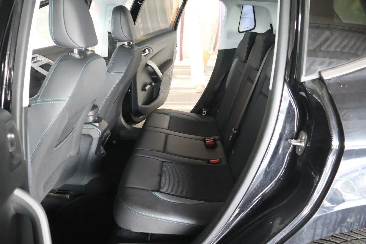 Peugeot 2008 - View model 28