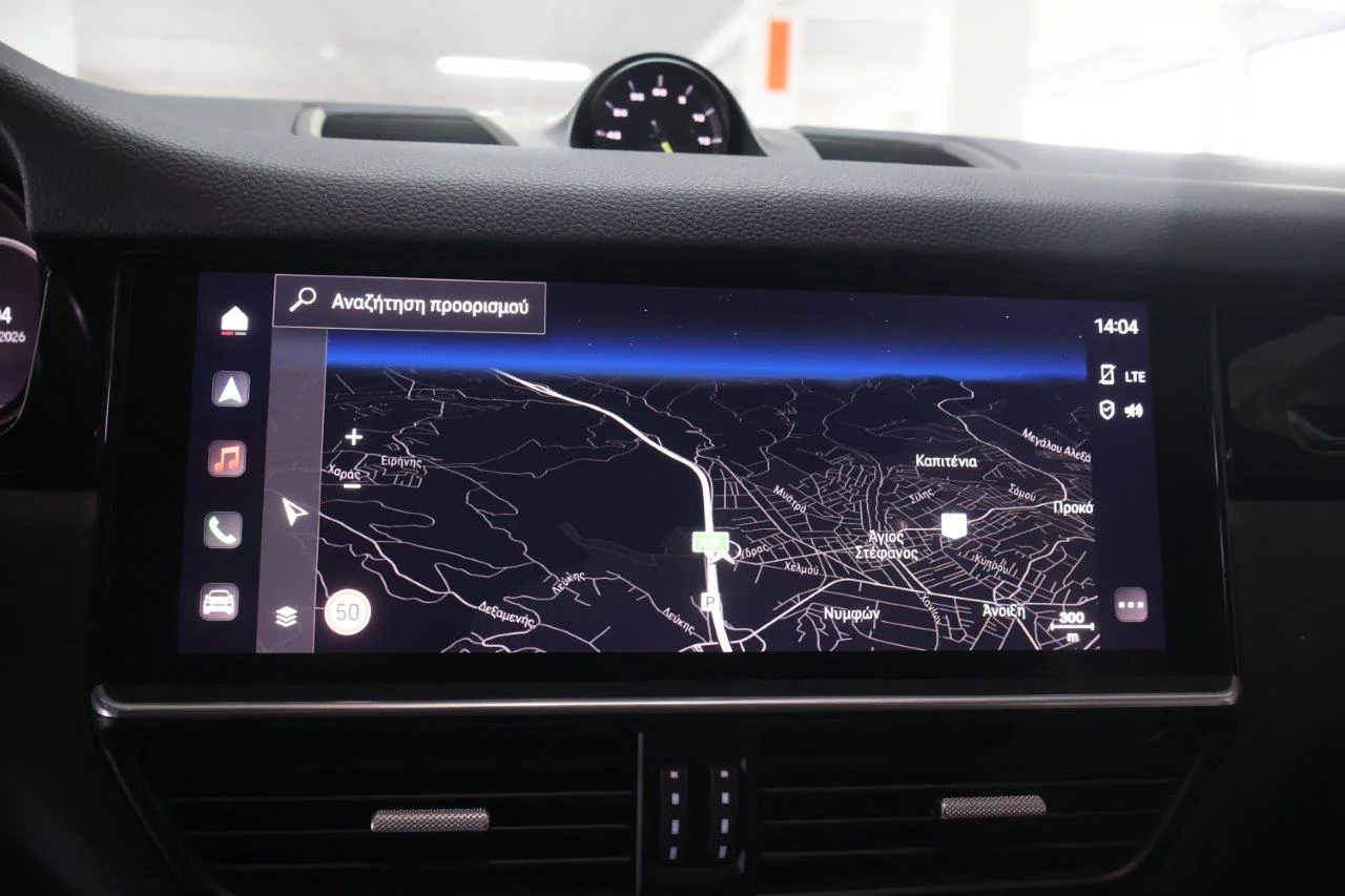 Porsche Cayenne - View model 24