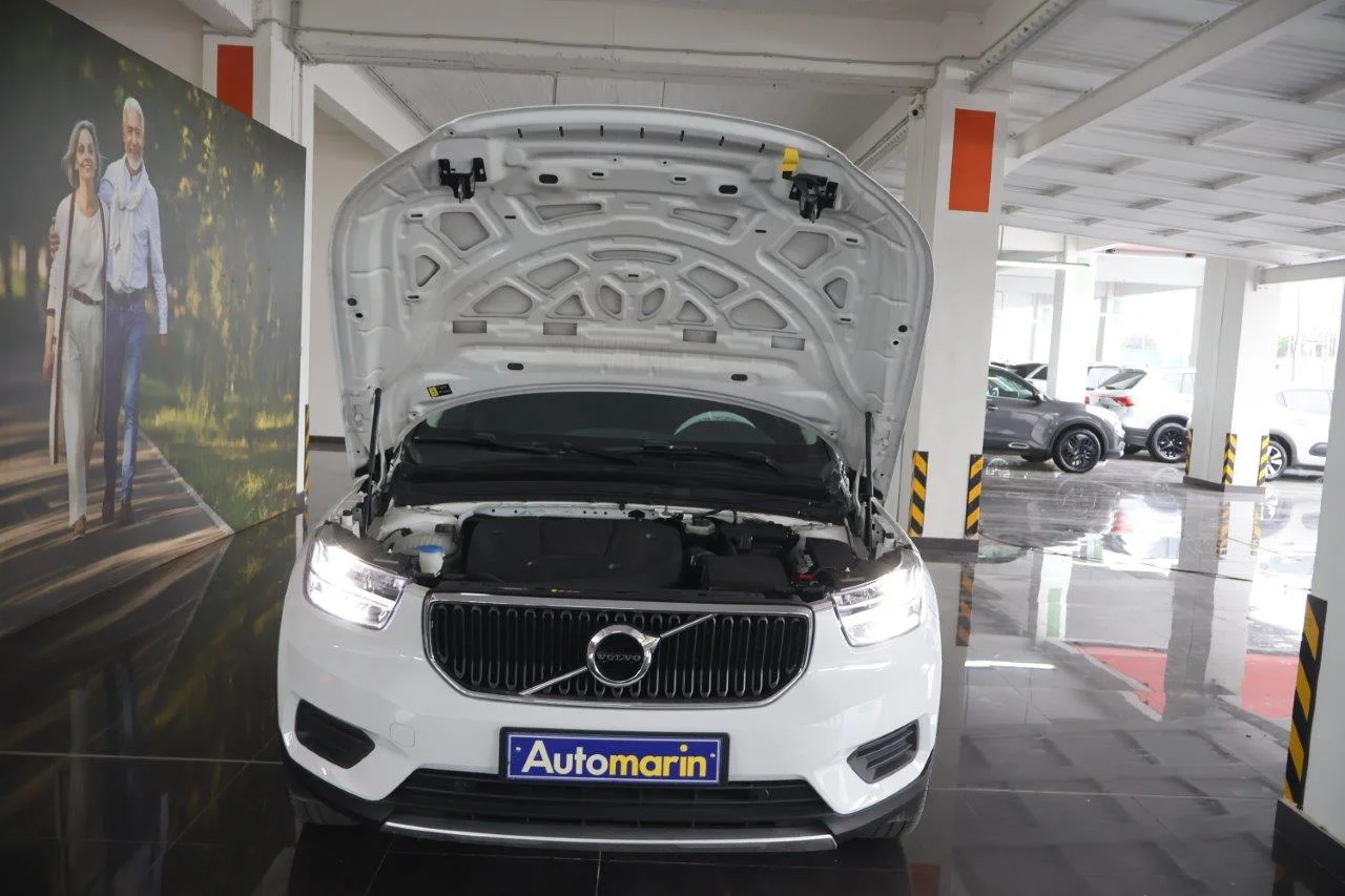 Volvo XC40 - View model 18