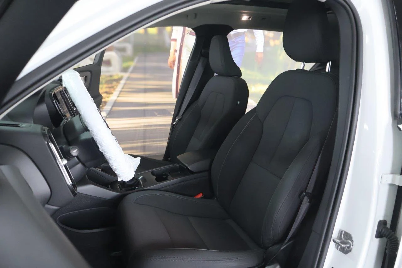 Volvo XC40 - View model 26