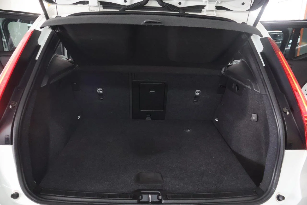 Volvo XC40 - View model 35