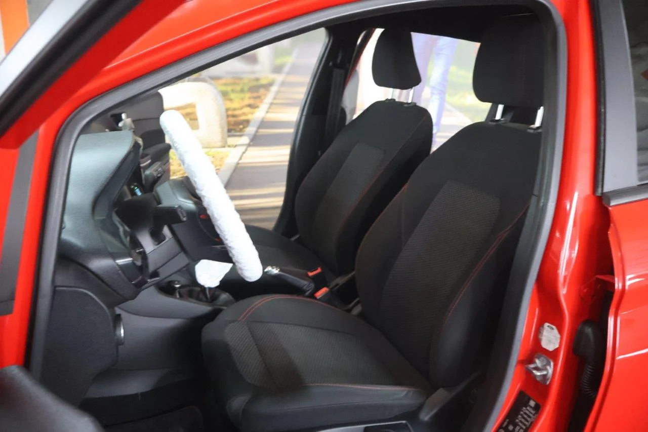 Ford Fiesta - View model 24