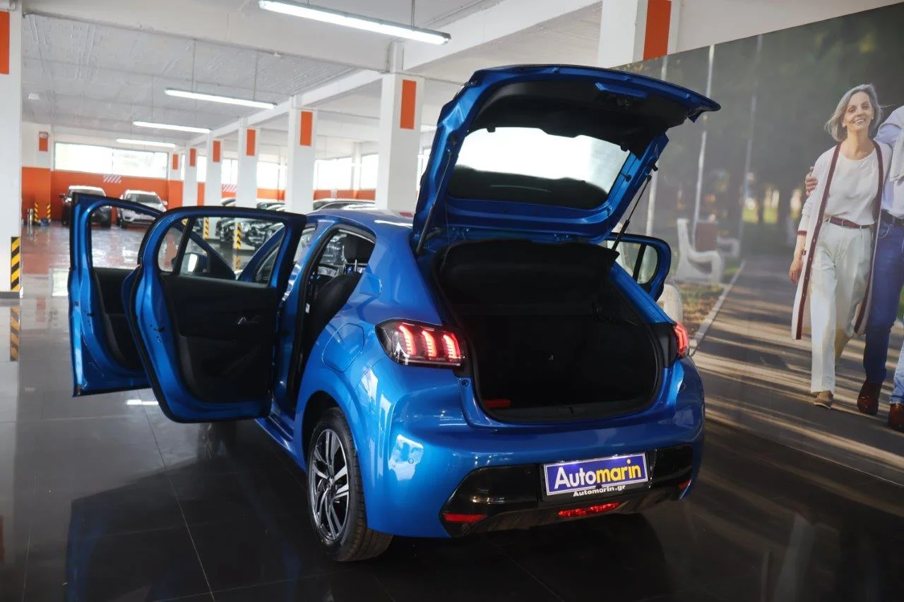 Peugeot 208 - View model 9