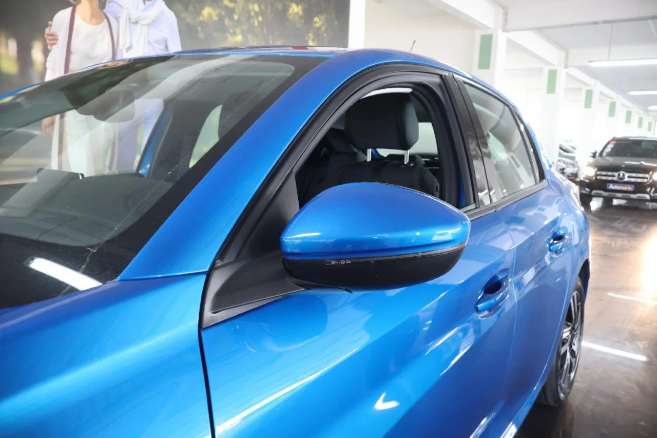 Peugeot 208 - View model 13
