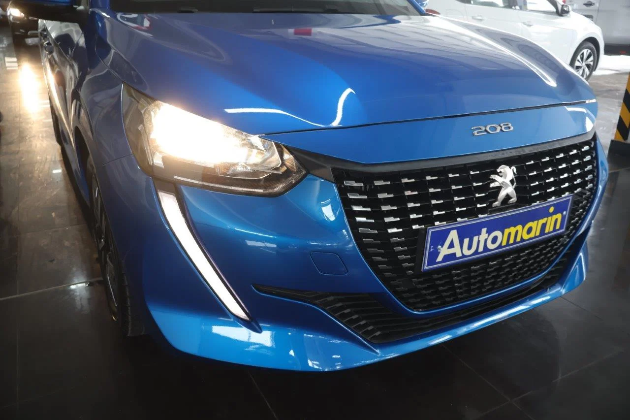 Peugeot 208 - View model 16