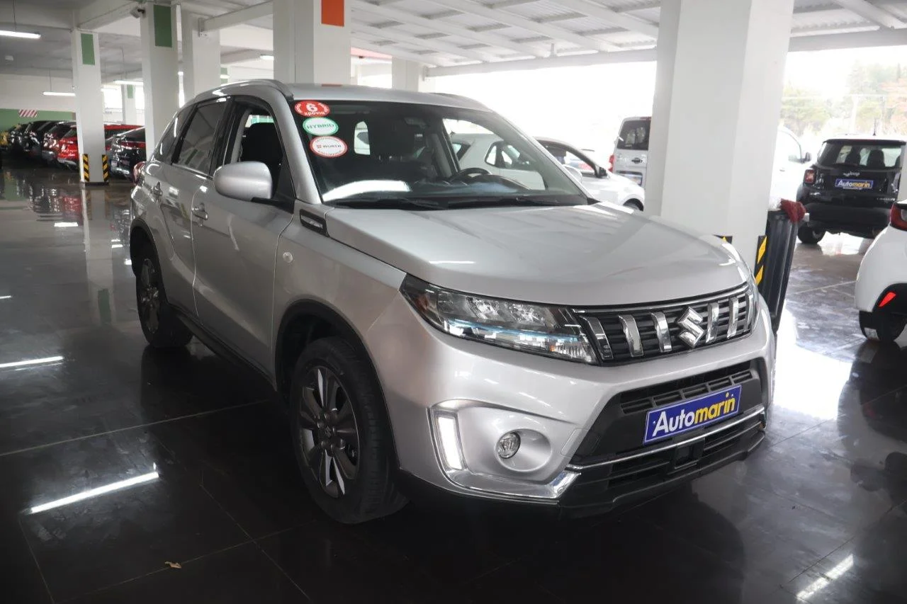 View 4 - Suzuki Vitara - 2023
