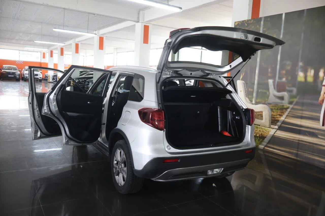 Suzuki Vitara - View model 9