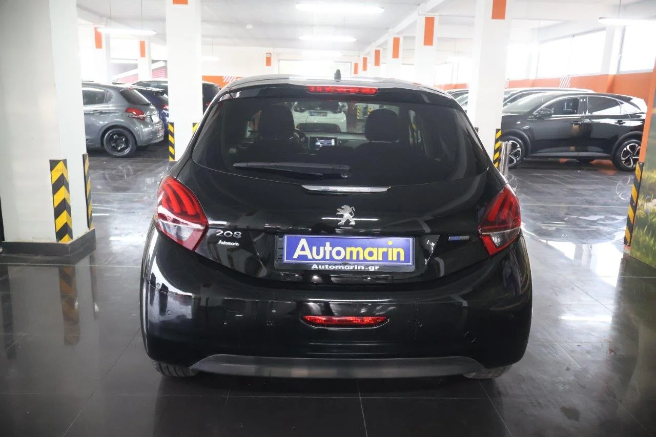 Peugeot 208 - View model 5