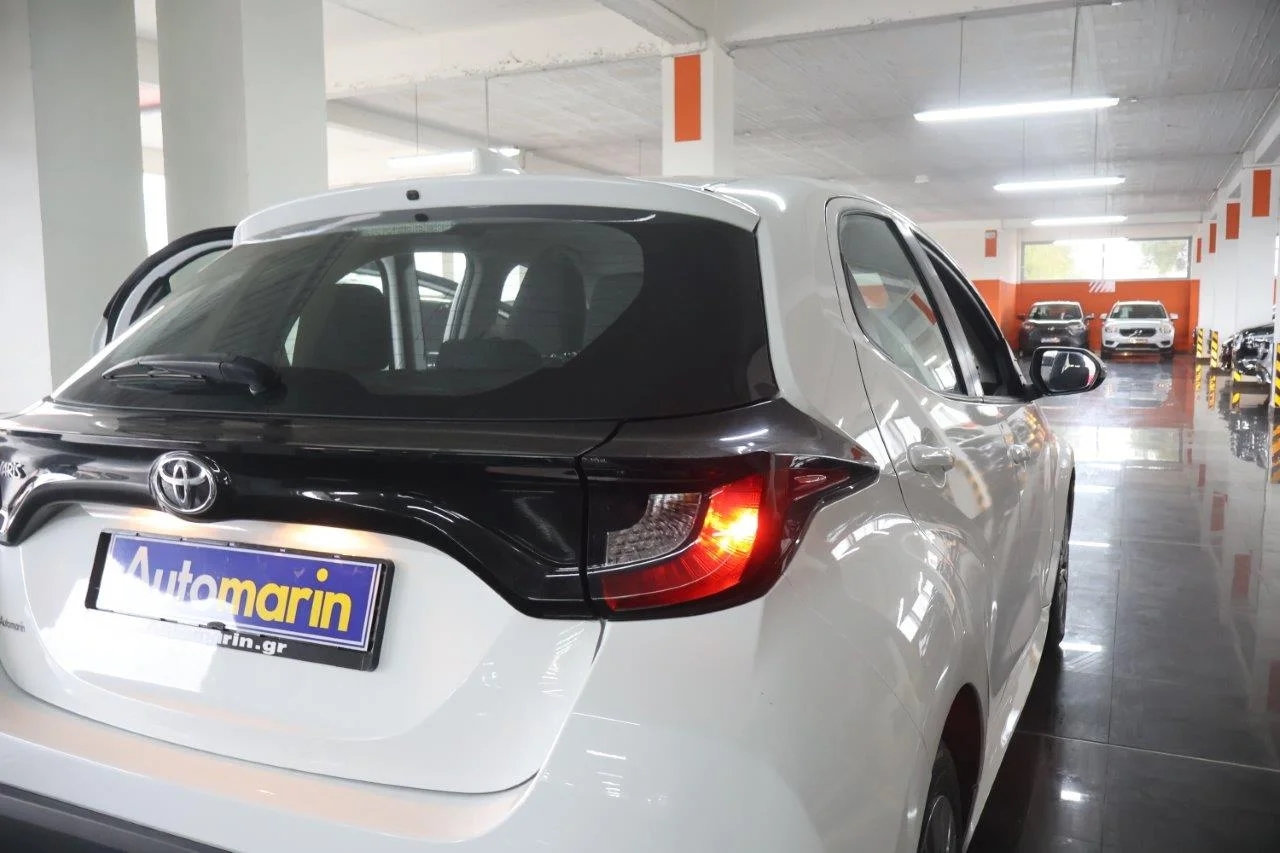 Toyota Yaris - View model 10