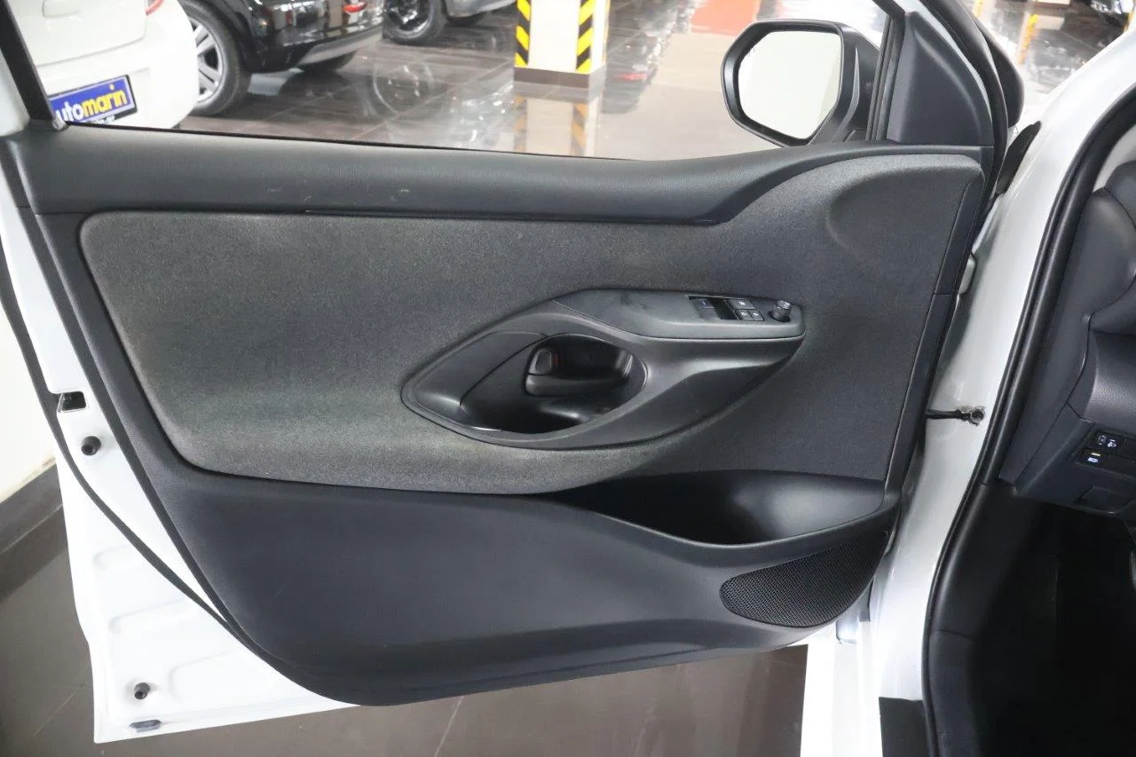 Toyota Yaris - View model 27