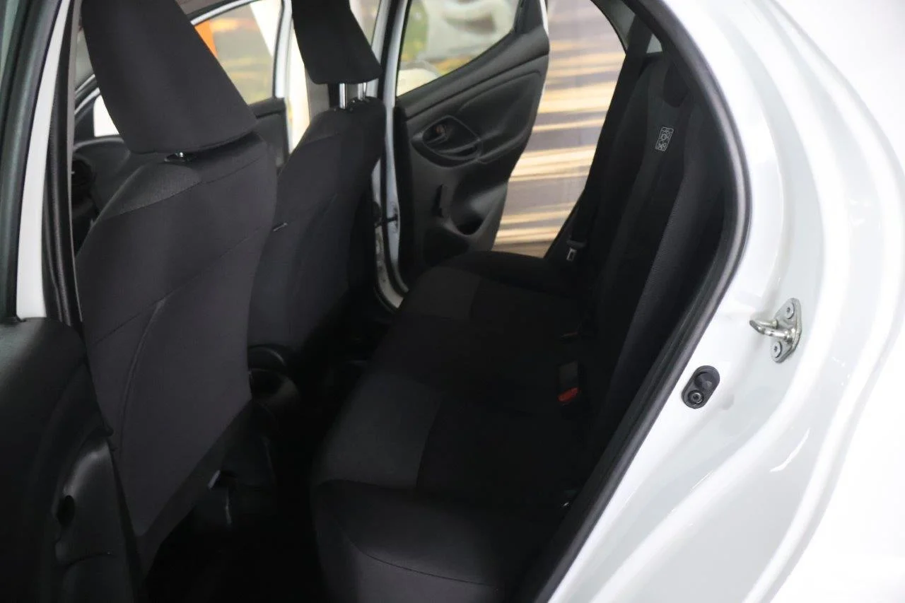 Toyota Yaris - View model 32