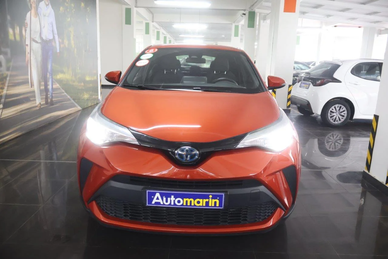 View 3 - Toyota C-HR - 2021
