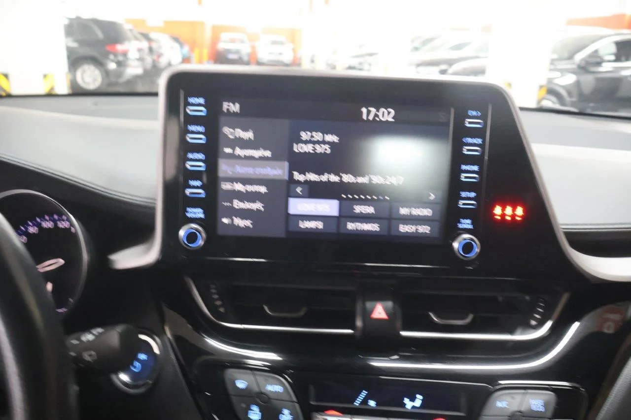 Toyota C-HR - View model 21