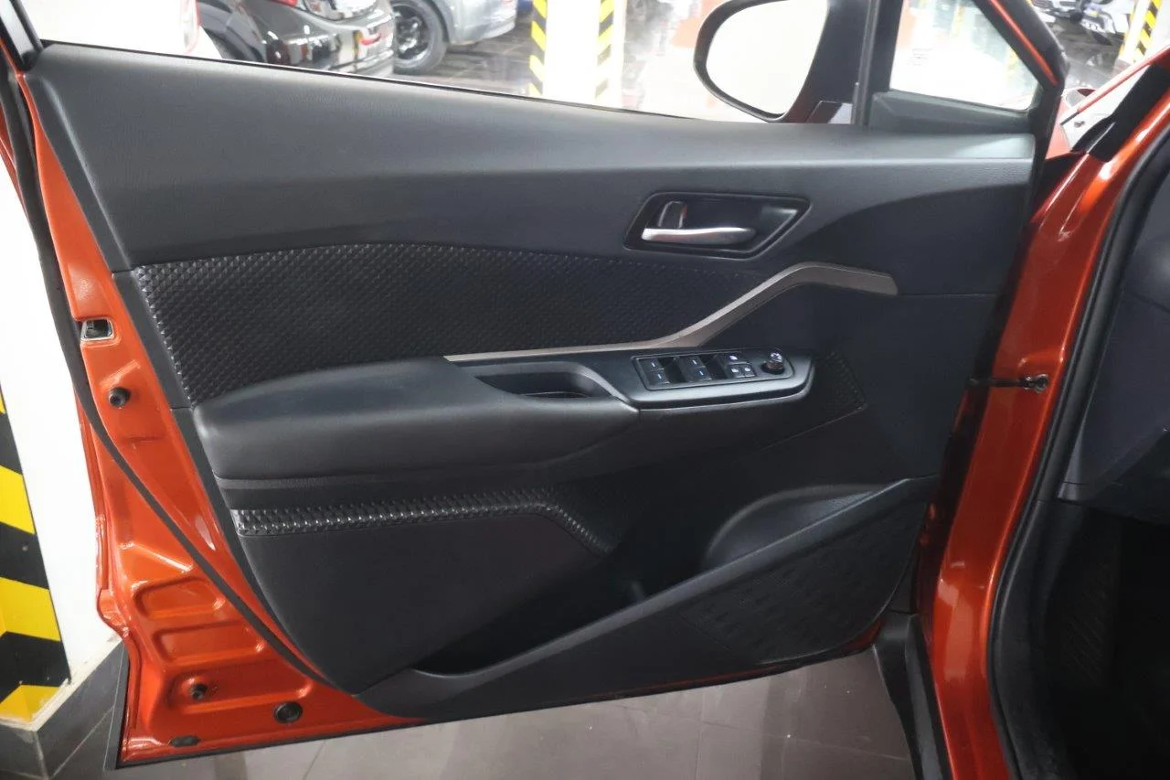 Toyota C-HR - View model 25
