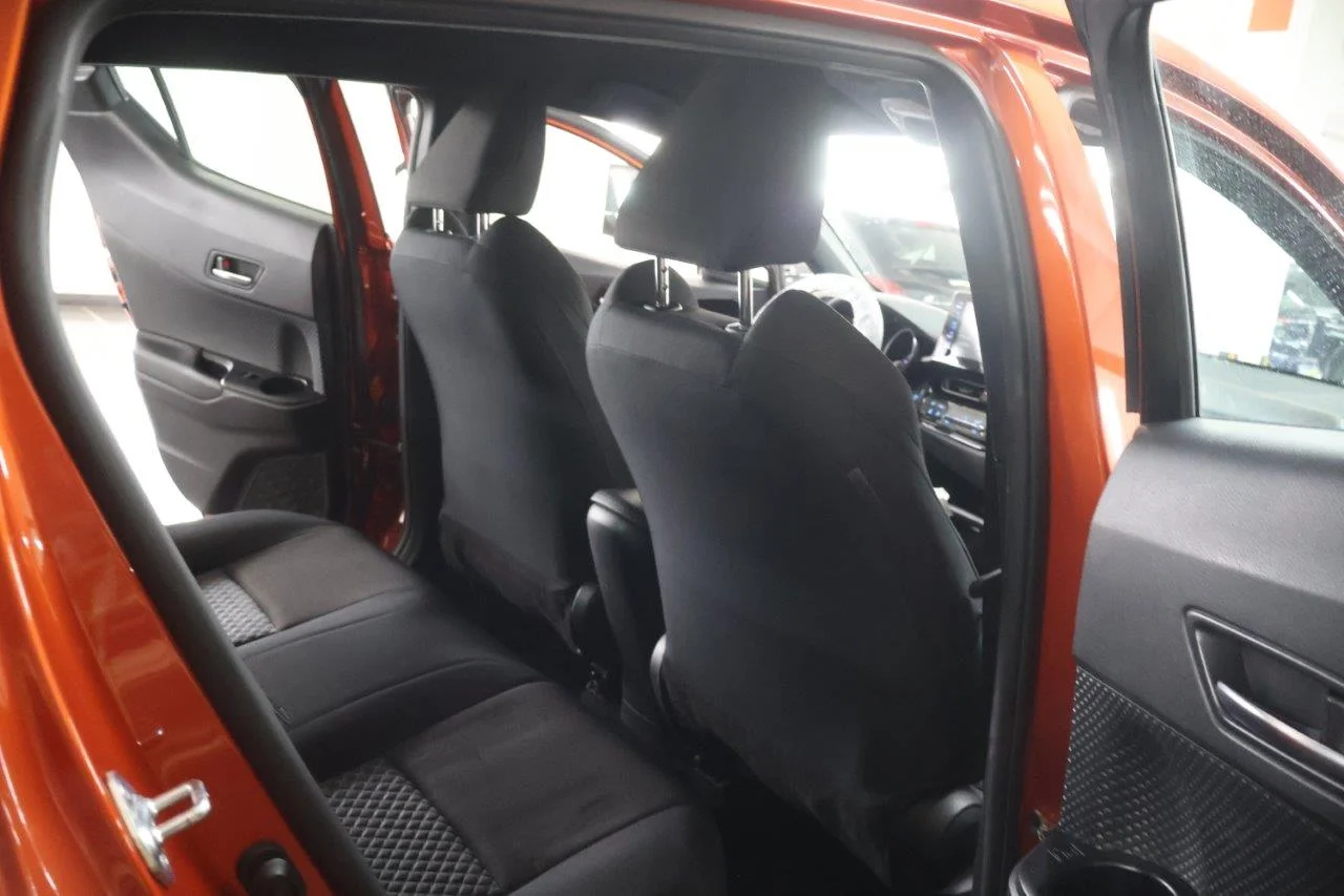 Toyota C-HR - View model 31