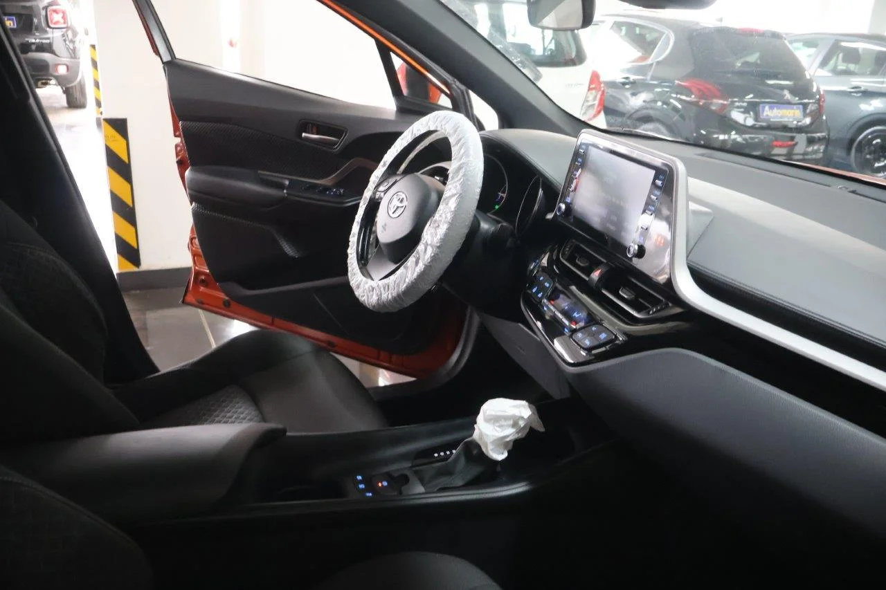 Toyota C-HR - View model 34