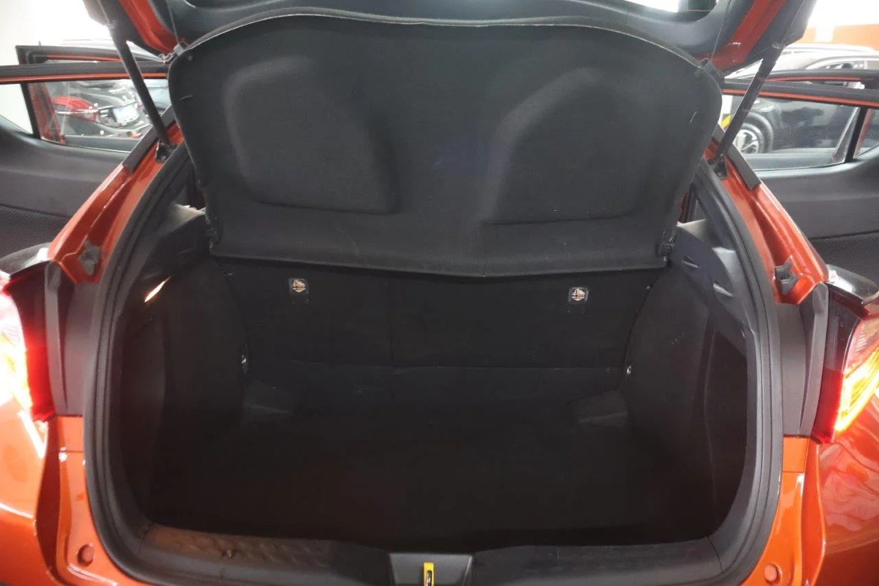 Toyota C-HR - View model 35