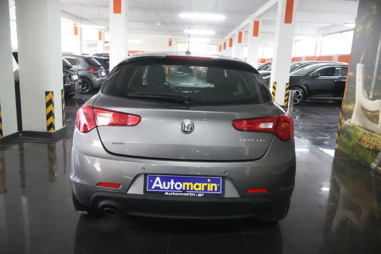 Alfa Romeo Giulietta - View model 5