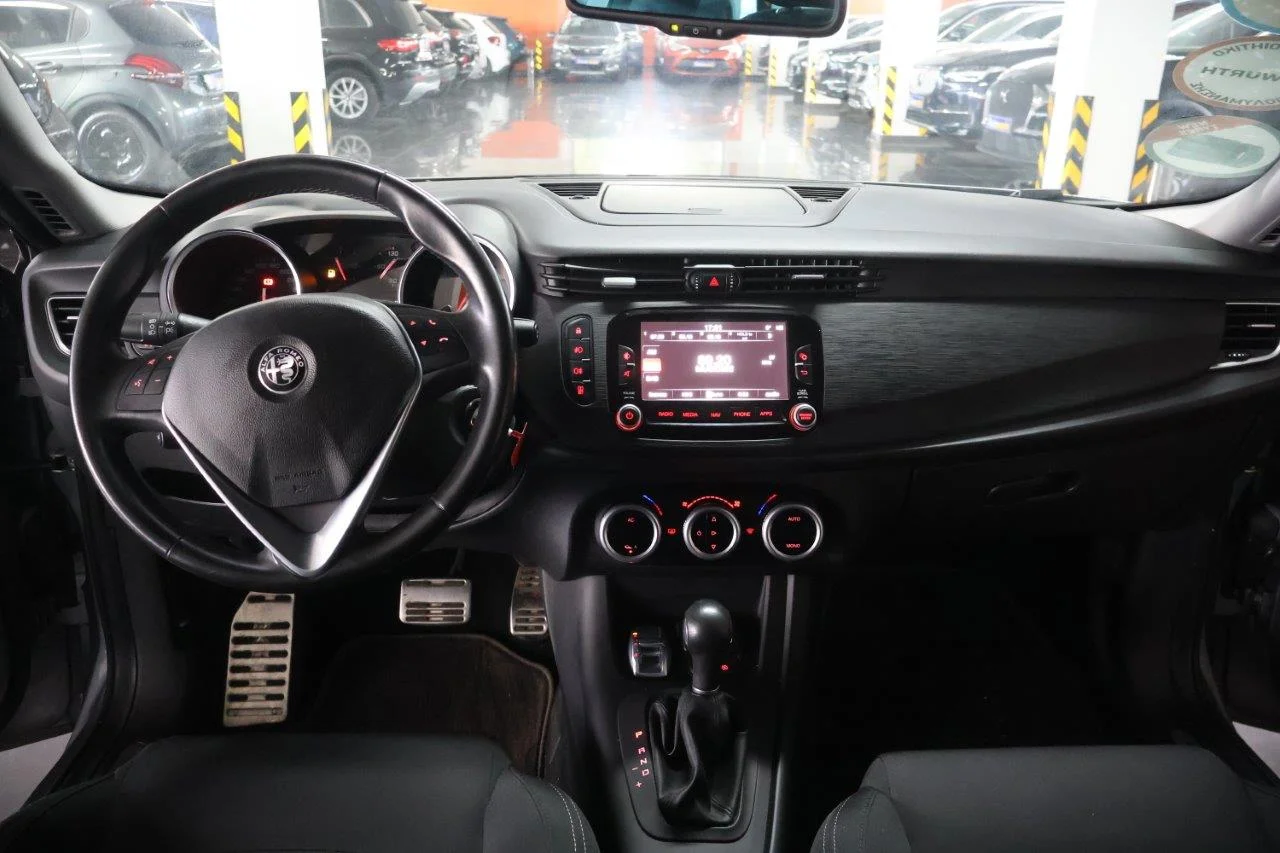 Alfa Romeo Giulietta - View model 19