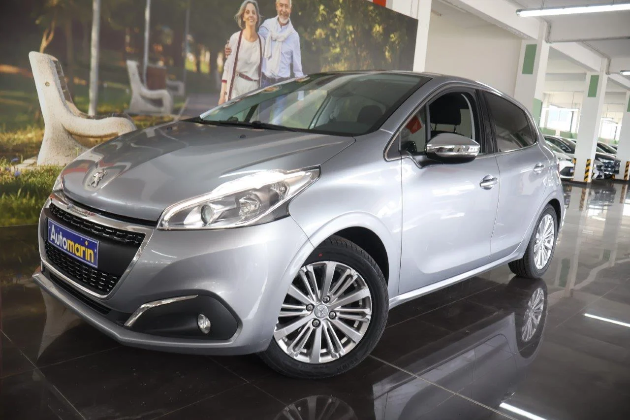View 1 - Peugeot 208 - 2019