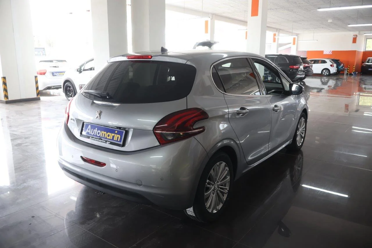 View 5 - Peugeot 208 - 2019