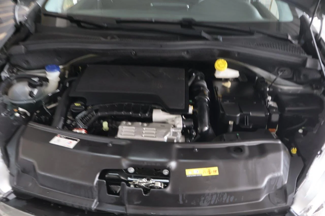 Peugeot 208 - View model 36