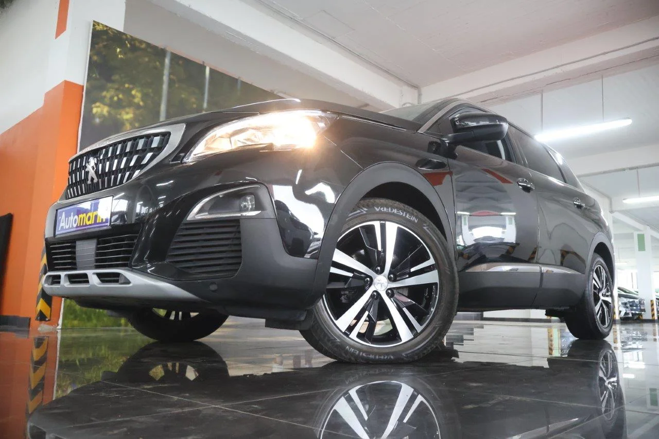 View 2 - Peugeot 5008 - 2020