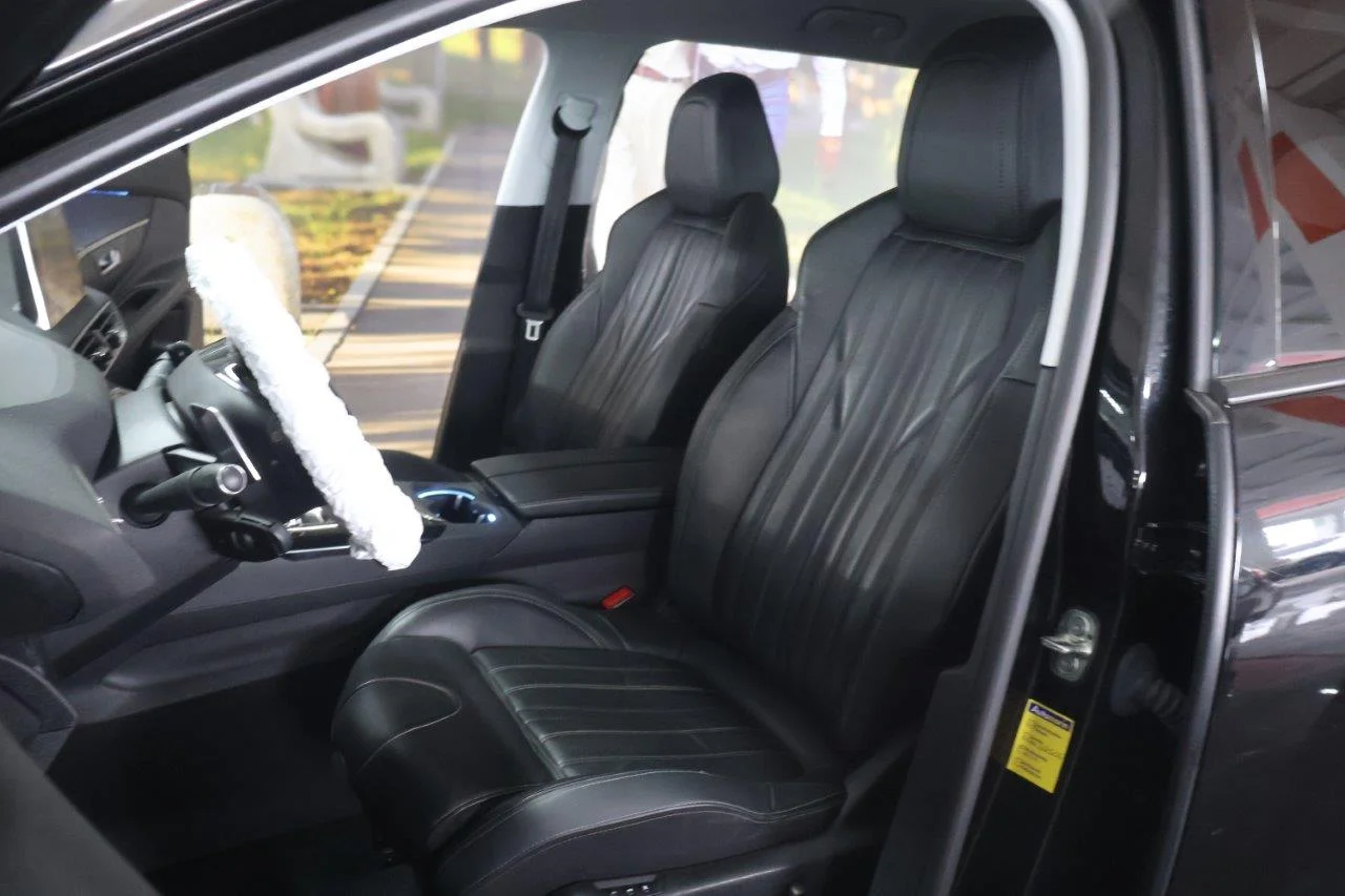 Peugeot 5008 - View model 26