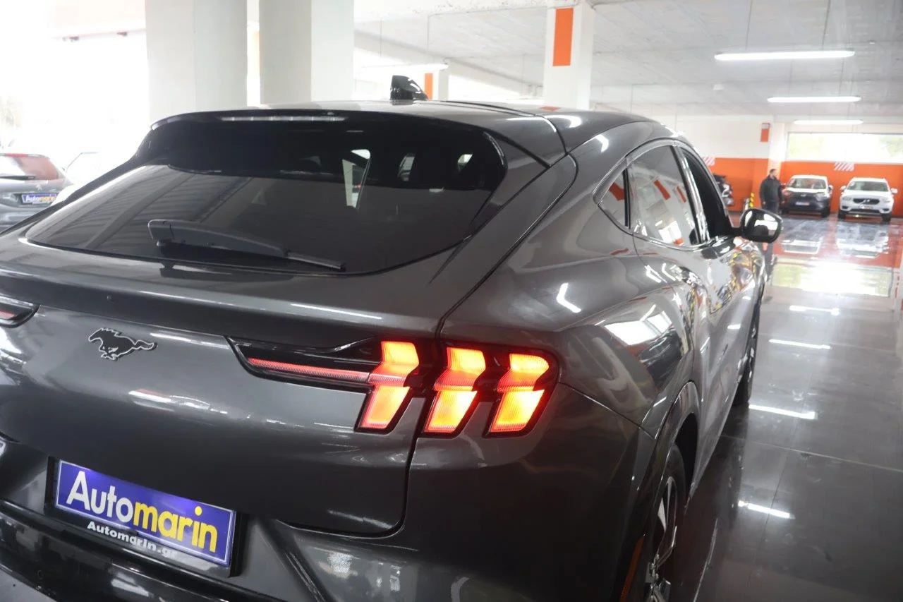 Ford Mustang Mach-E - View model 10