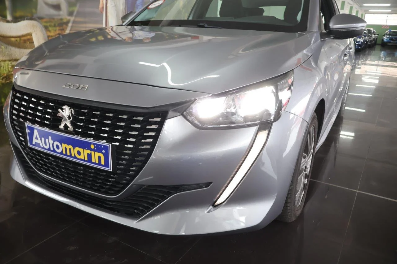Peugeot 208 - View model 14